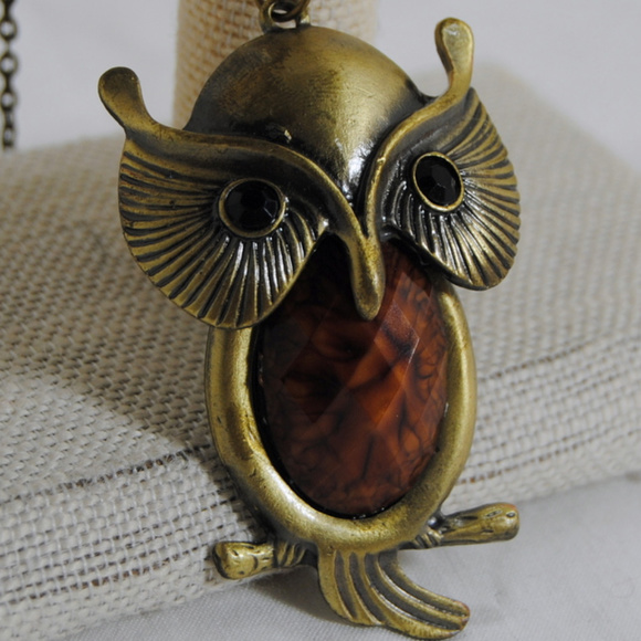 Brass Metal Owl Pendant With Brown Stone Steampunk - Picture 2 of 2